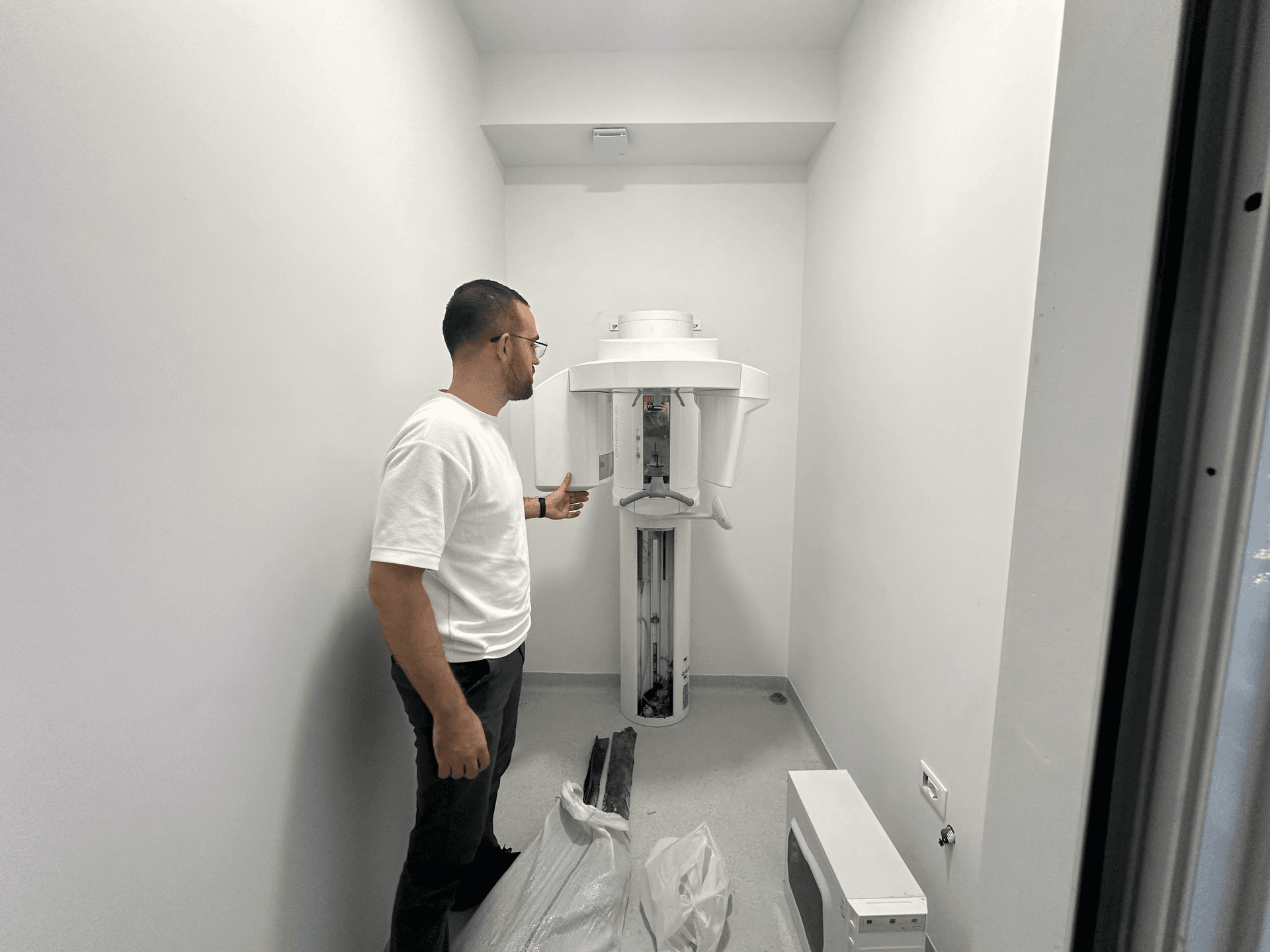 Klinike Dentare 2K showcase