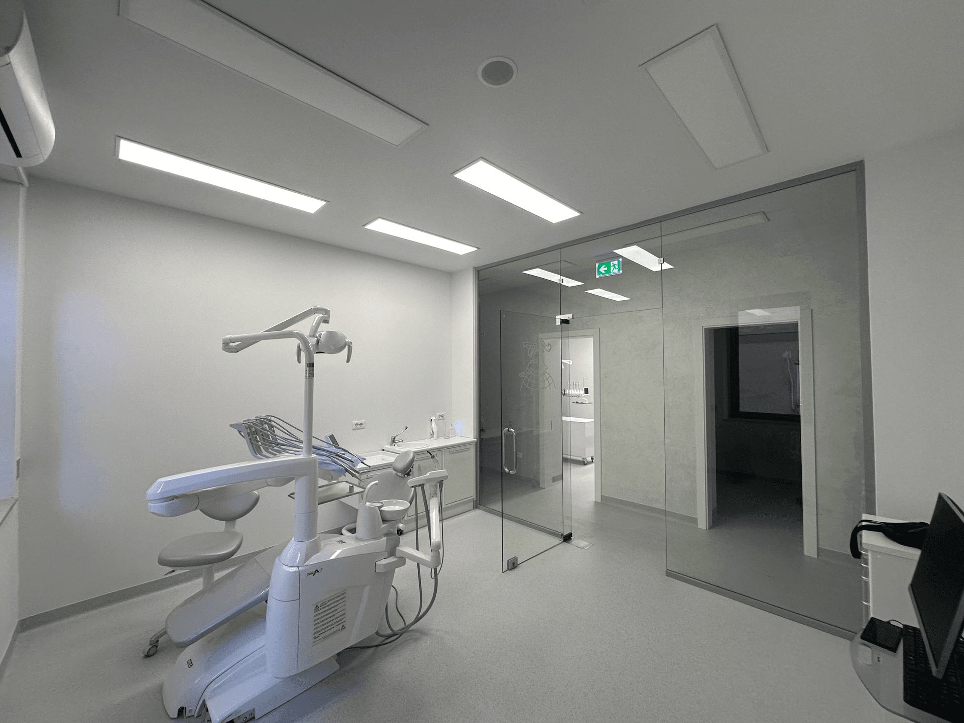 Modern dental operatory interior design